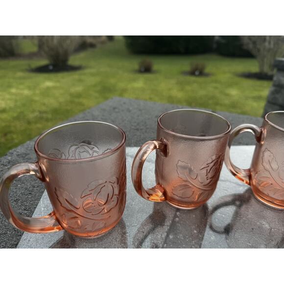 Vintage Arcoroc France Rosaline 8 Oz Pink Glass Rose Coffee Mugs ~set Of 4 - Picture 4 of 14